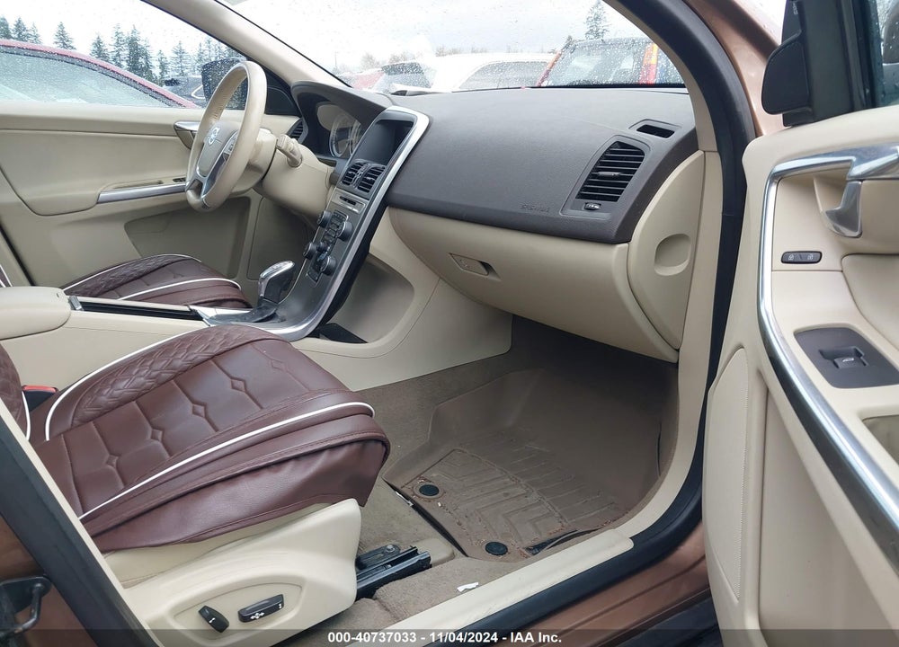 2013 VOLVO XC60 T6 VIN: YV4902DZ3D2415963