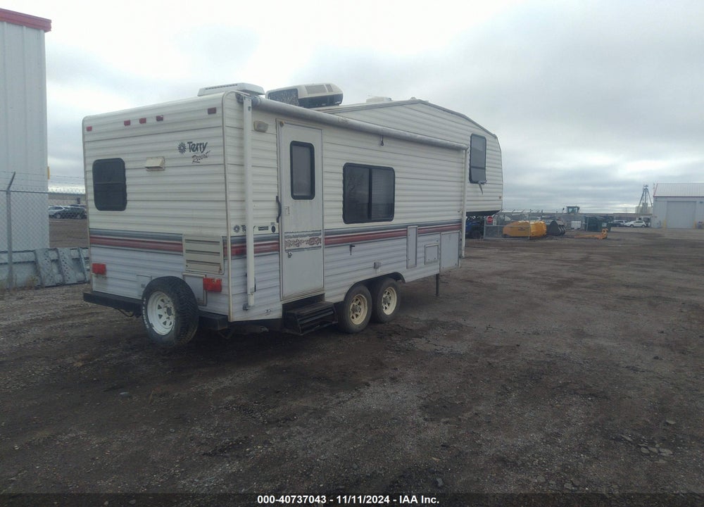 1993 FLEETWOOD TERRY RESORT VIN: 1EB5P2429P2936110
