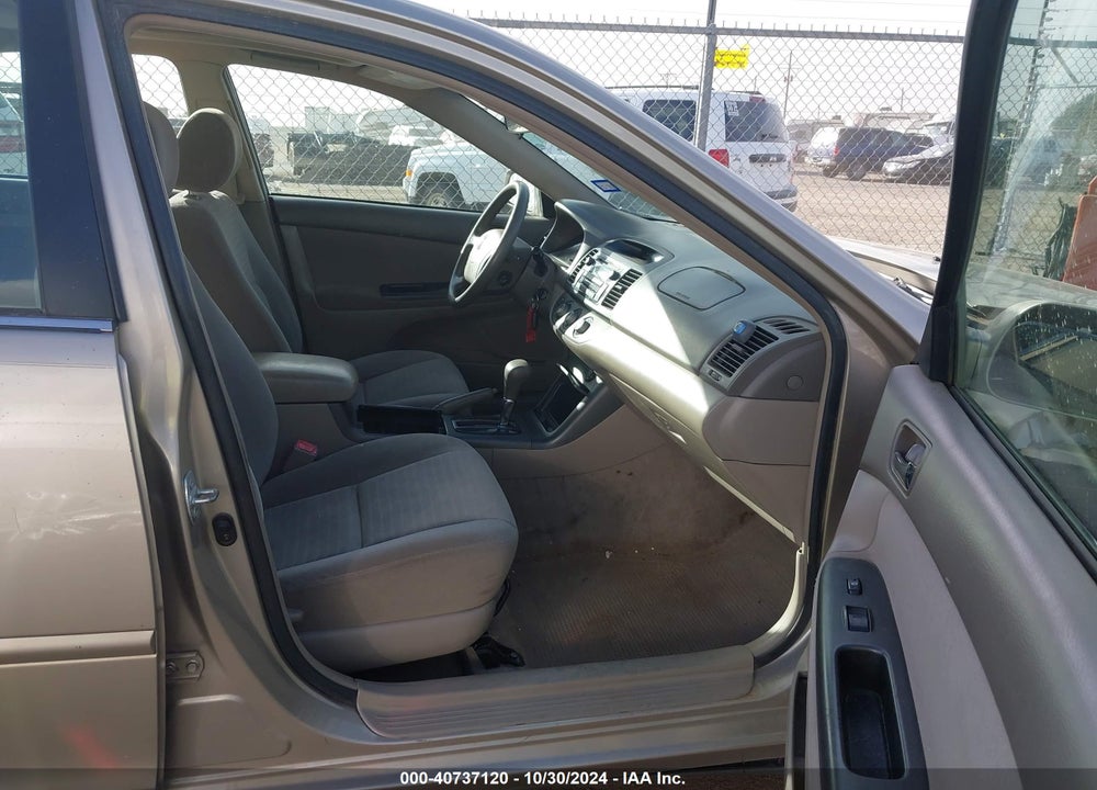 2005 TOYOTA CAMRY LE VIN: 4T1BE32K95U385645