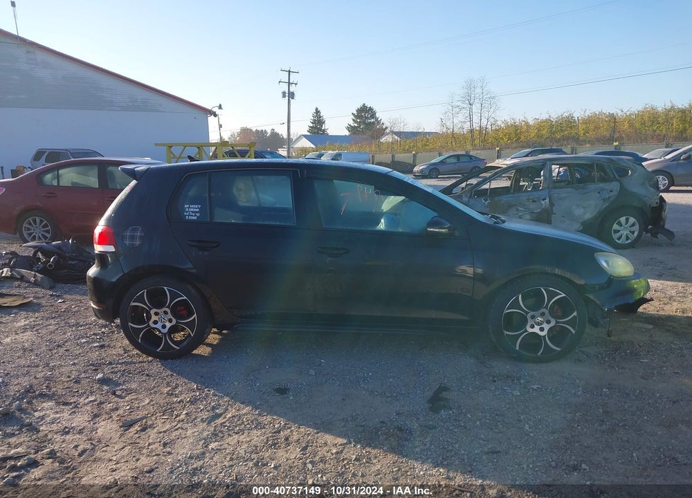2011 VOLKSWAGEN GTI 4-DOOR VIN: WVWGV7AJ4BW053042