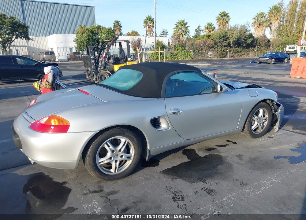1999 PORSCHE BOXSTER VIN: WP0CA2981XU630451