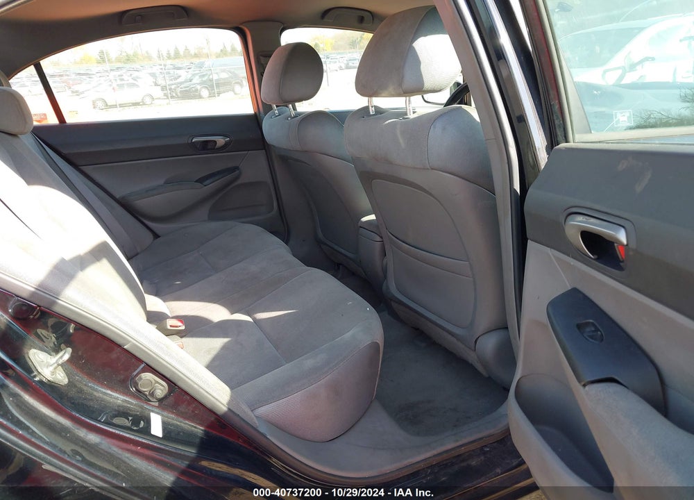 2007 HONDA CIVIC LX VIN: 1HGFA16527L055172