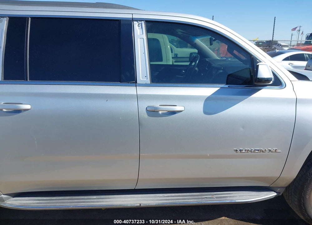 2015 GMC YUKON XL 1500 SLE VIN: 1GKS1GKC8FR513494