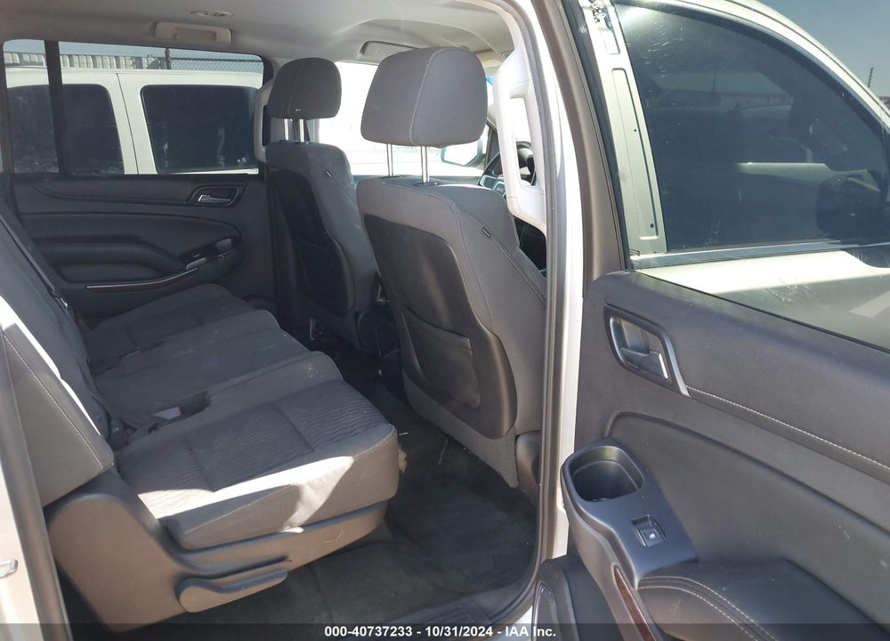 2015 GMC YUKON XL 1500 SLE VIN: 1GKS1GKC8FR513494