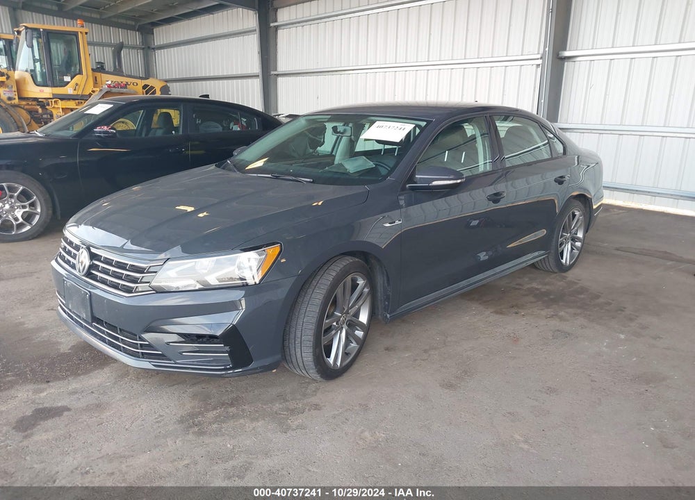 2018 VOLKSWAGEN PASSAT 2.0T R-LINE/2.0T S VIN: 1VWAA7A30JC016490