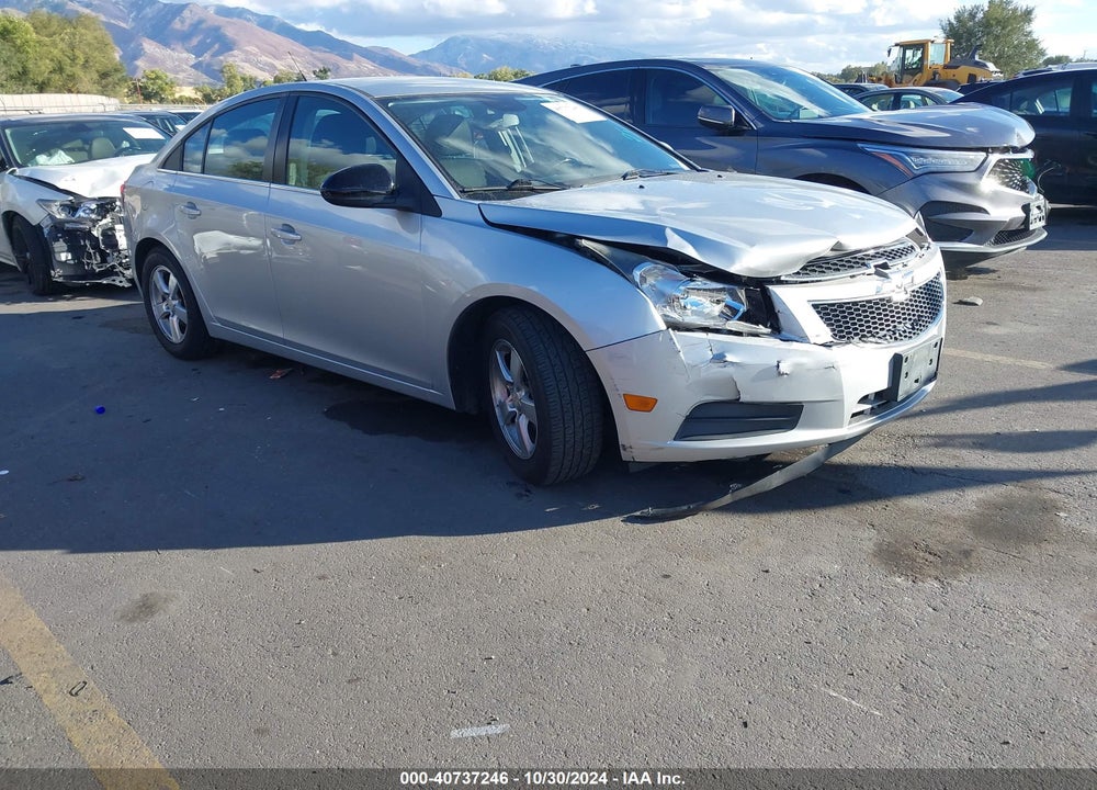 2014 CHEVROLET CRUZE 1LT AUTO VIN: 1G1PC5SBXE7331810