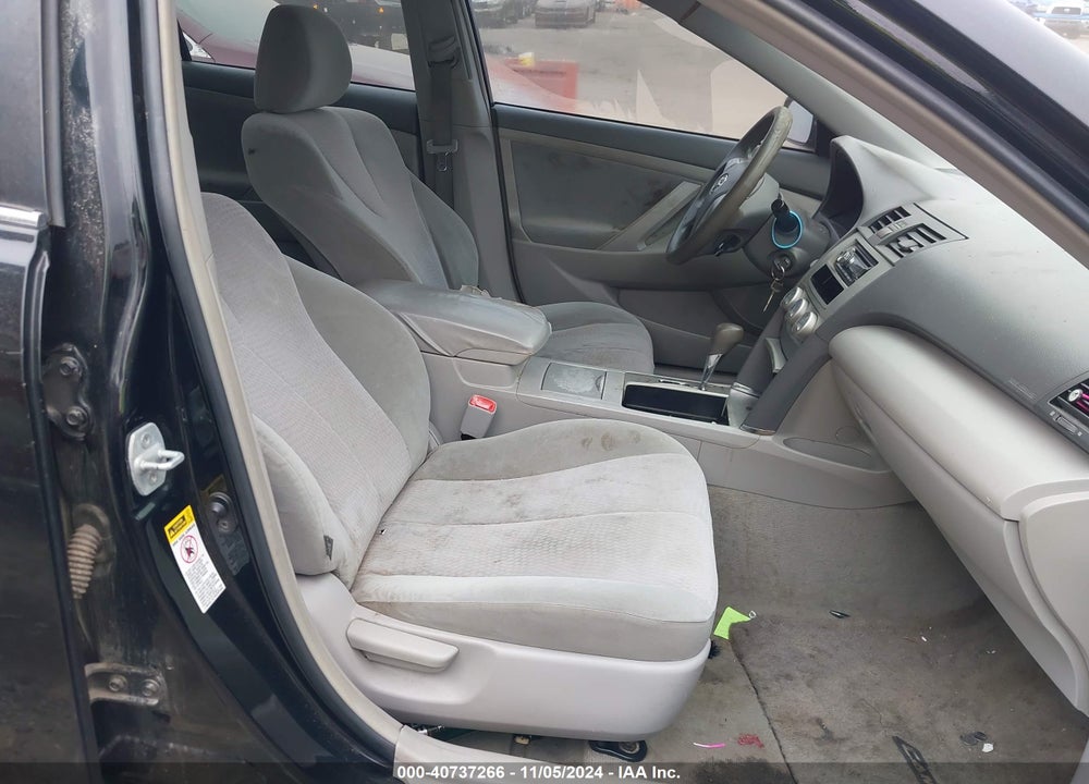 2011 TOYOTA CAMRY LE VIN: 4T1BF3EKXBU709867