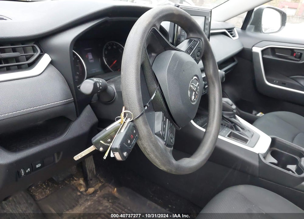 2020 TOYOTA RAV4 LE VIN: 2T3K1RFV1LC085770
