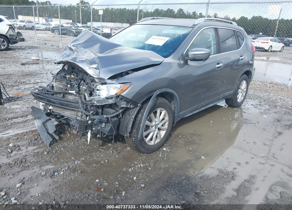 2017 NISSAN ROGUE SV VIN: KNMAT2MTXHP582347