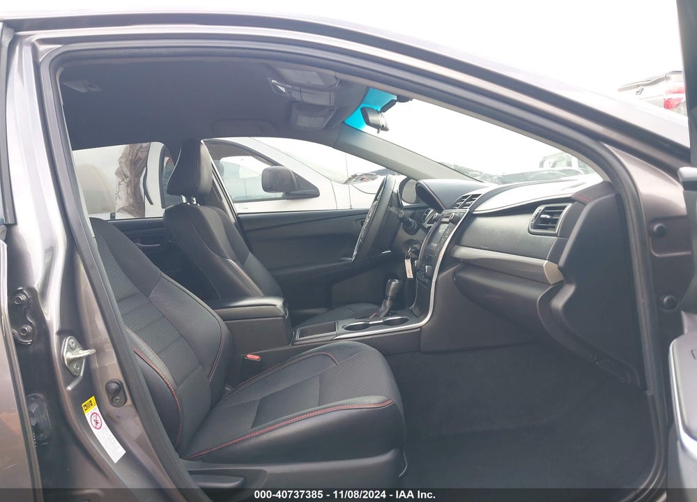 2017 TOYOTA CAMRY SE VIN: 4T1BF1FK1HU686071