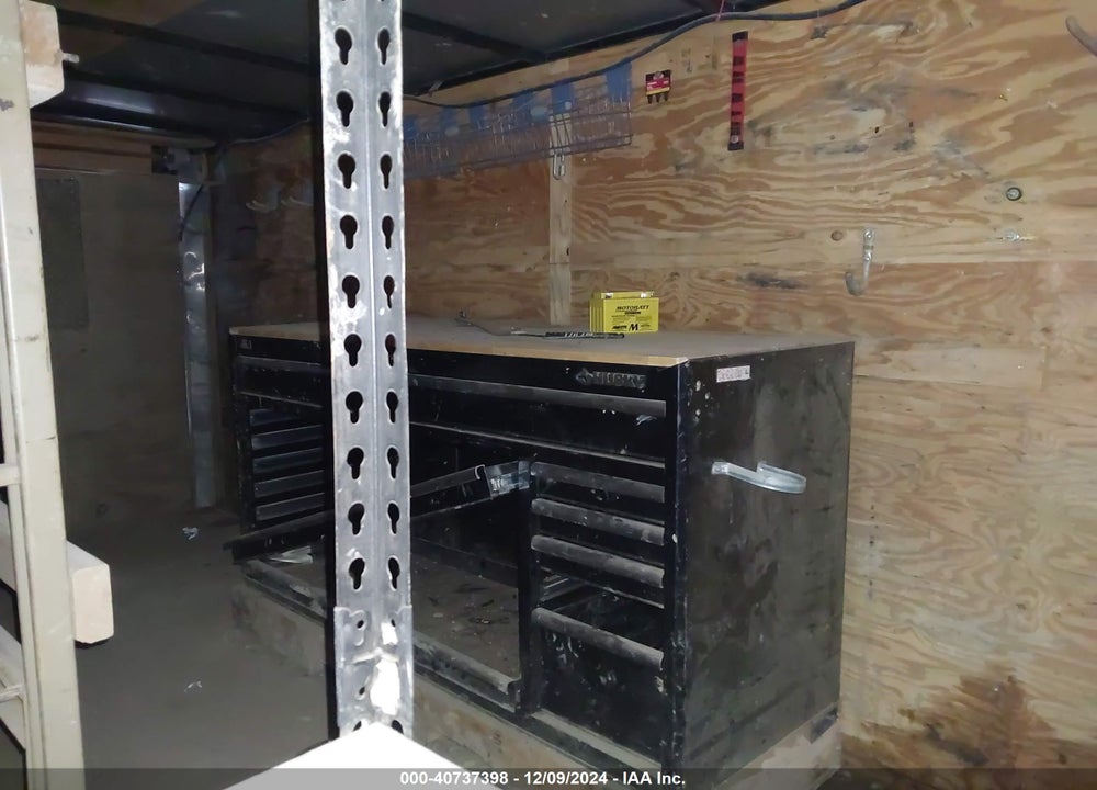 2011 OTHER --- VIN: 53BTC1622BA000227