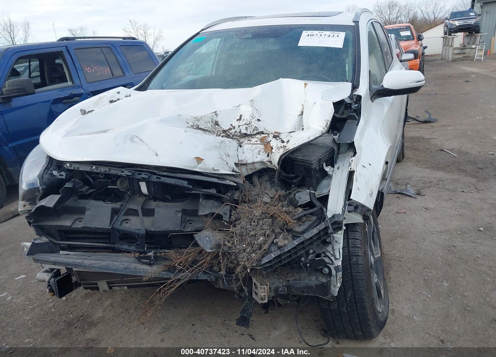 2019 HONDA CR-V TOURING VIN: 7FARW2H97KE005242