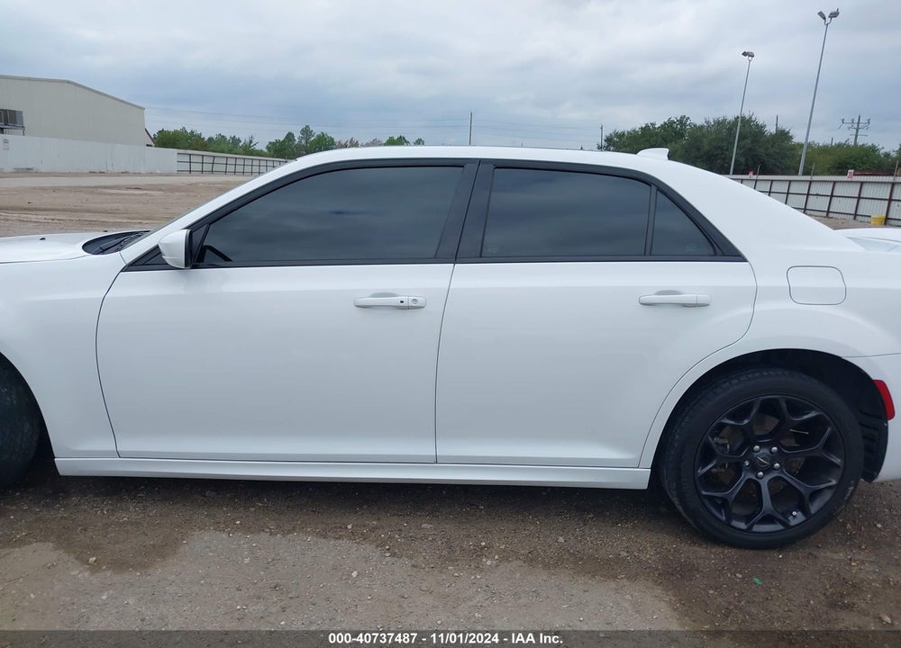 2020 CHRYSLER 300 VIN: 2C3CCABTXLH180822