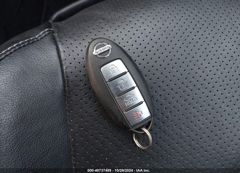 2015 NISSAN SENTRA SL VIN: 3N1AB7AP1FY318374