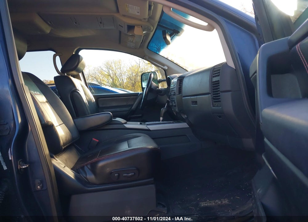 2011 NISSAN TITAN PRO-4X VIN: 1N6BA0ECXBN304206