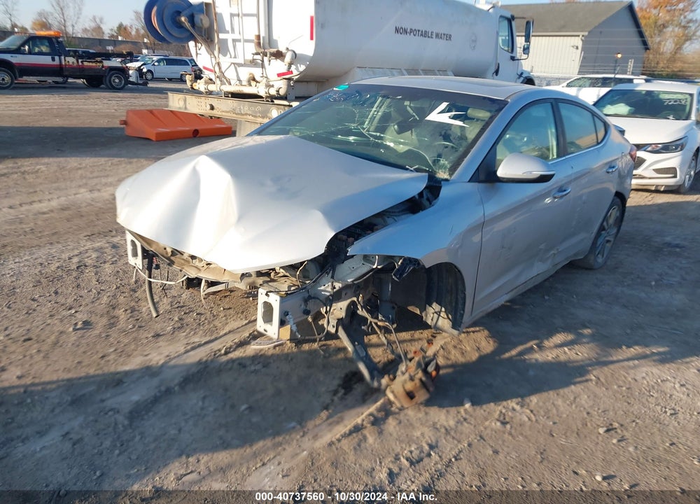 2017 HYUNDAI ELANTRA VIN: KMHD84LF9HU201364