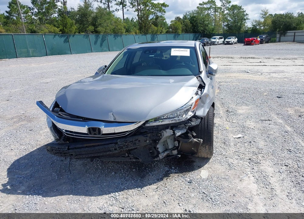 2017 HONDA ACCORD HYBRID TOURING VIN: JHMCR6F77HC016523