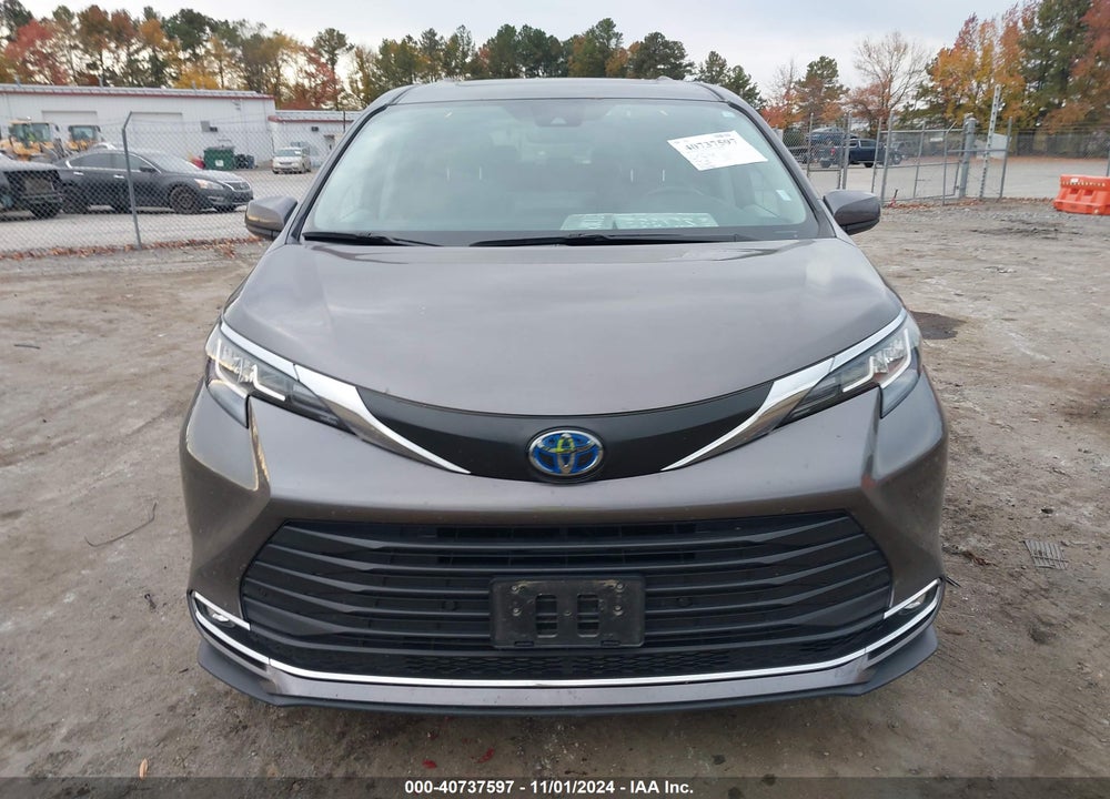 2023 TOYOTA SIENNA XLE VIN: 5TDYRKEC3PS161764