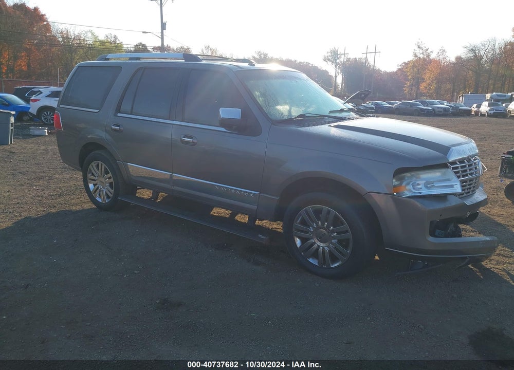 2010 LINCOLN NAVIGATOR VIN: 5LMJJ2H57AEJ04088