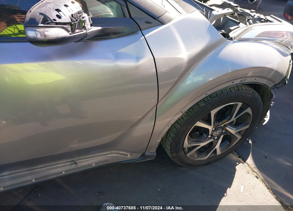 2019 TOYOTA C-HR XLE VIN: JTNKHMBXXK1020946
