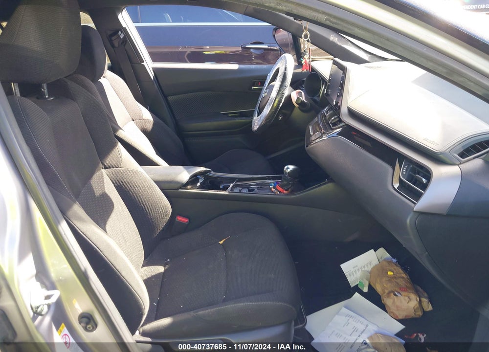 2019 TOYOTA C-HR XLE VIN: JTNKHMBXXK1020946
