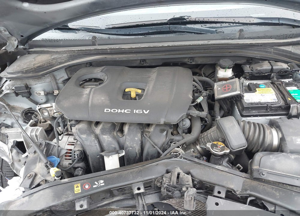 2017 HYUNDAI ELANTRA LIMITED VIN: 5NPD84LF0HH030390