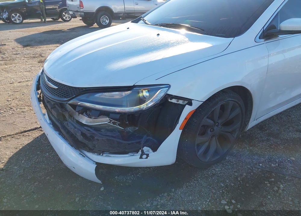 2015 CHRYSLER 200 C VIN: 1C3CCCCG1FN526149