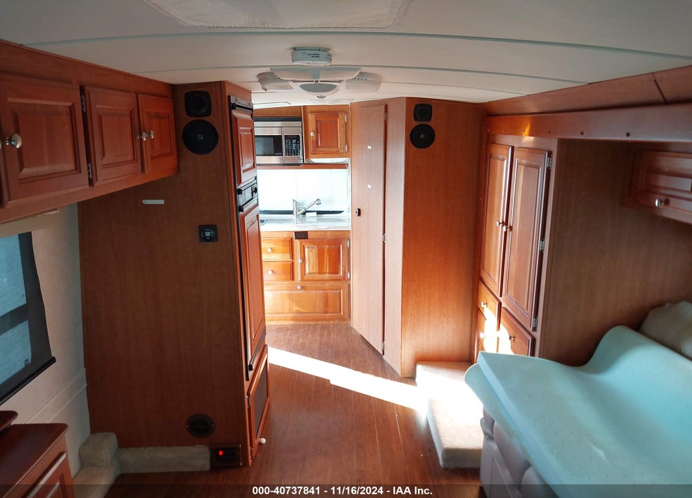 2017 FORD E-350 CUTAWAY VIN: 1FDWE3FS1HDC57707