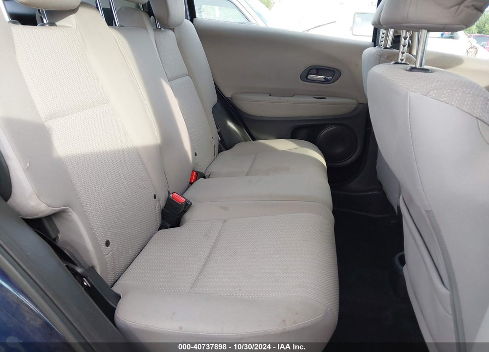 2017 HONDA HR-V LX VIN: 3CZRU6H34HM700636