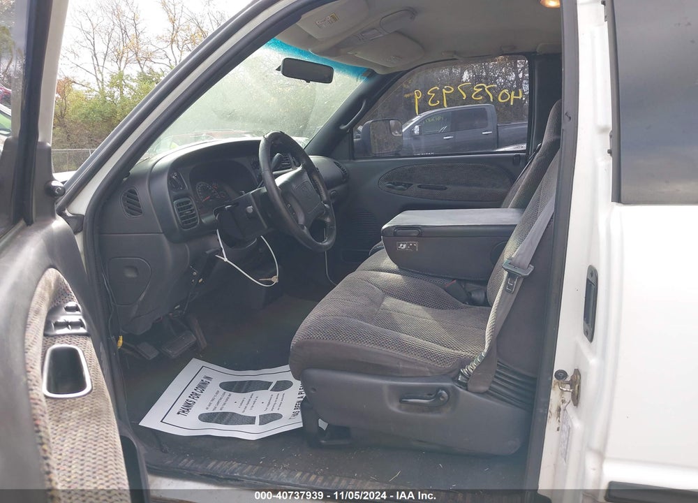 2000 DODGE RAM 2500 ST VIN: 3B7KC2362YG106789