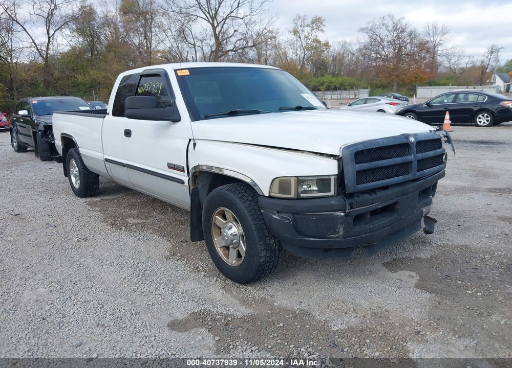 2000 DODGE RAM 2500 ST VIN: 3B7KC2362YG106789