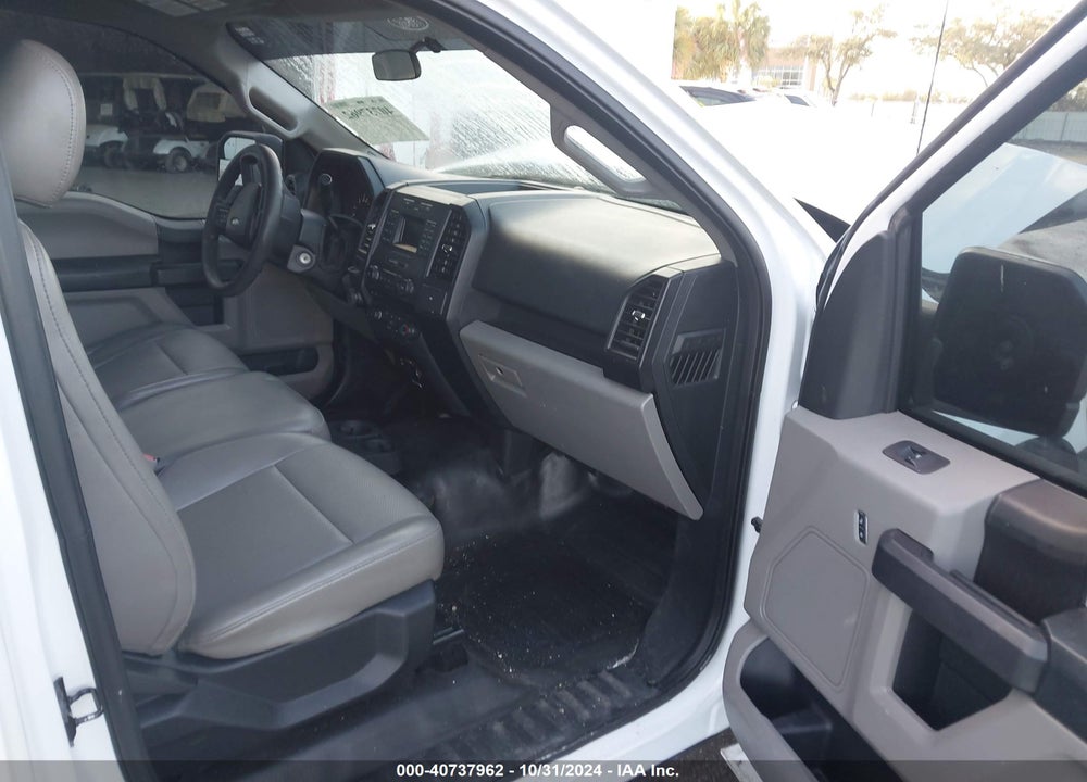 2017 FORD F-150 XL VIN: 1FTMF1CP0HFC06832