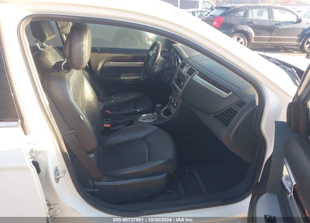 2010 CHRYSLER SEBRING LIMITED VIN: 1C3CC5FB9AN207859