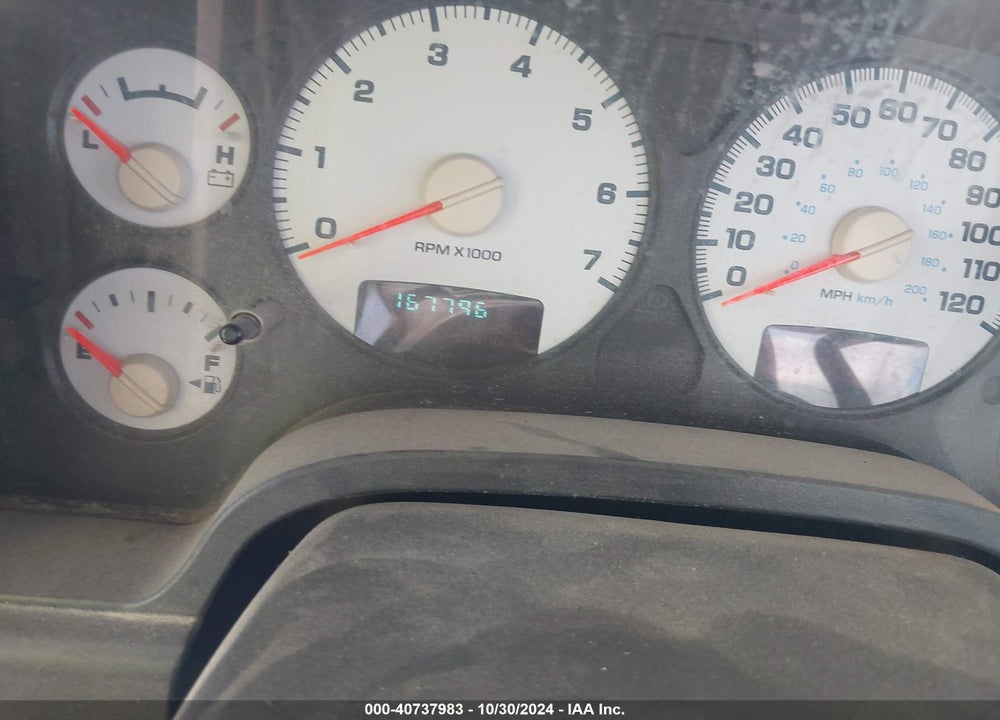2005 DODGE RAM 1500 ST VIN: 1D7HA16K15J513022