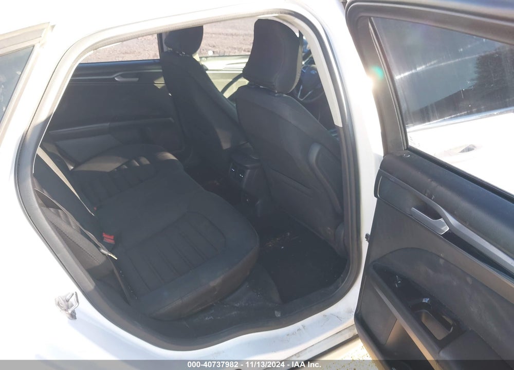 2016 FORD FUSION SE VIN: 3FA6P0H73GR222412
