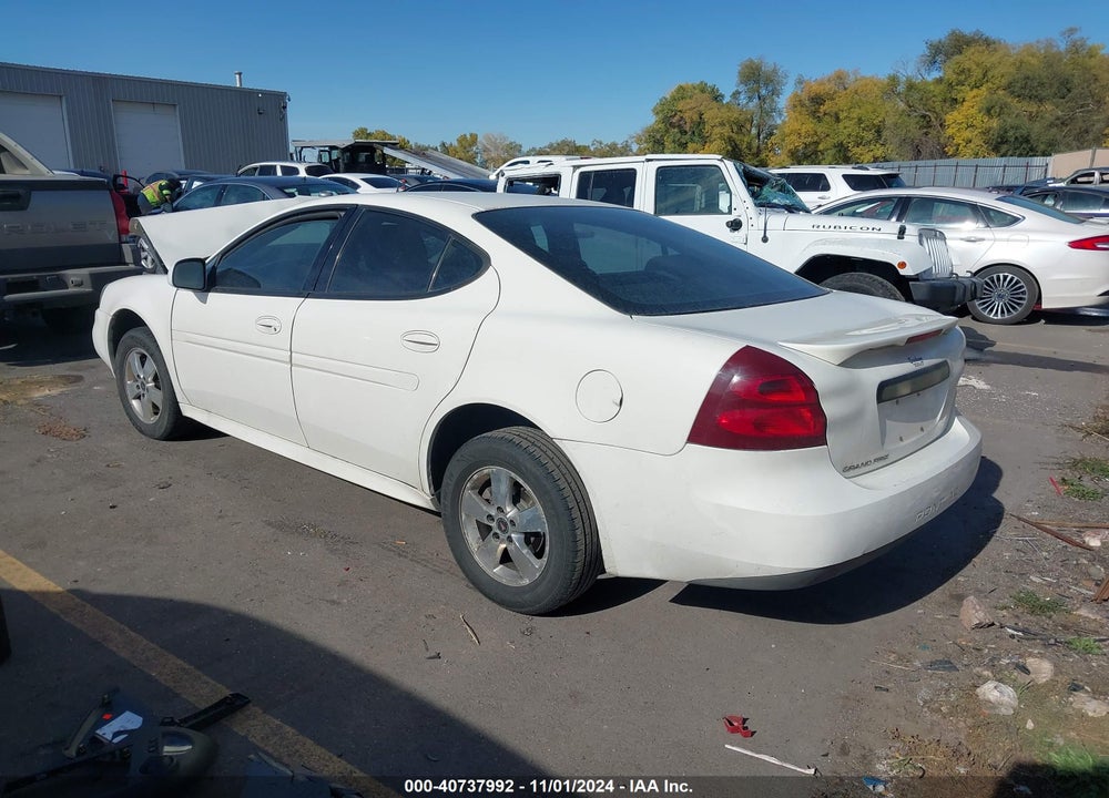 2005 PONTIAC GRAND PRIX VIN: 2G2WP522951213806