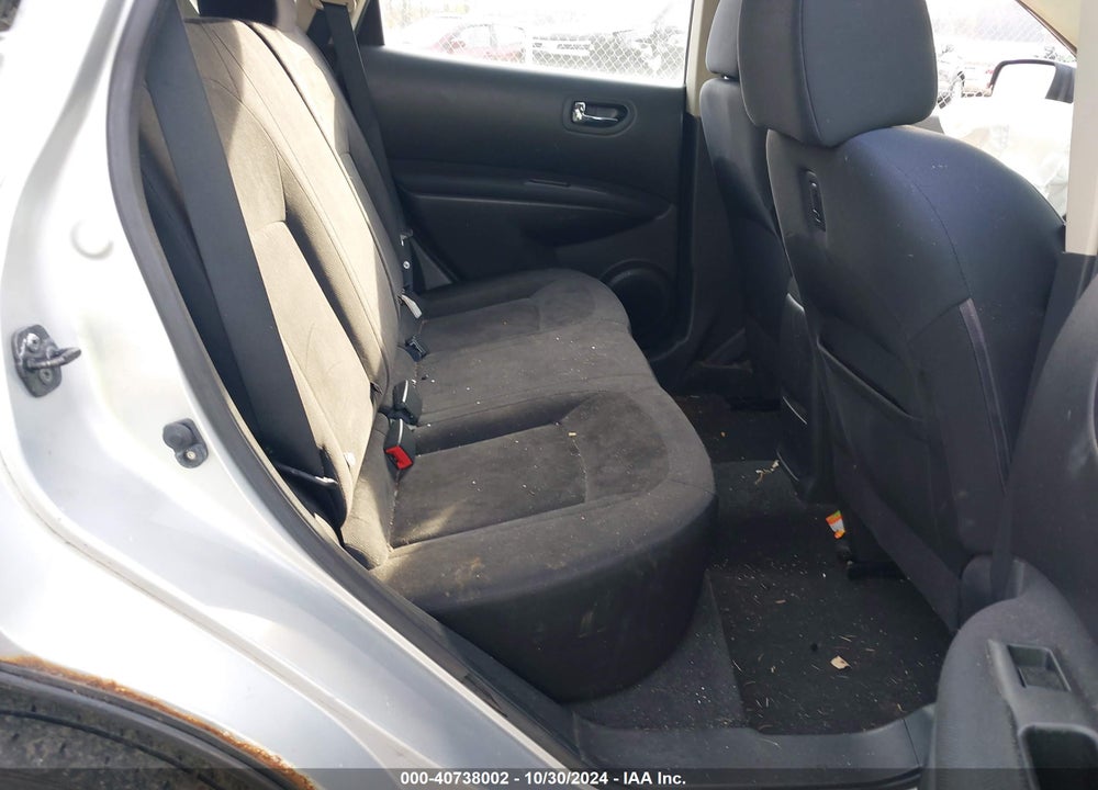 2010 NISSAN ROGUE S VIN: JN8AS5MV0AW130428