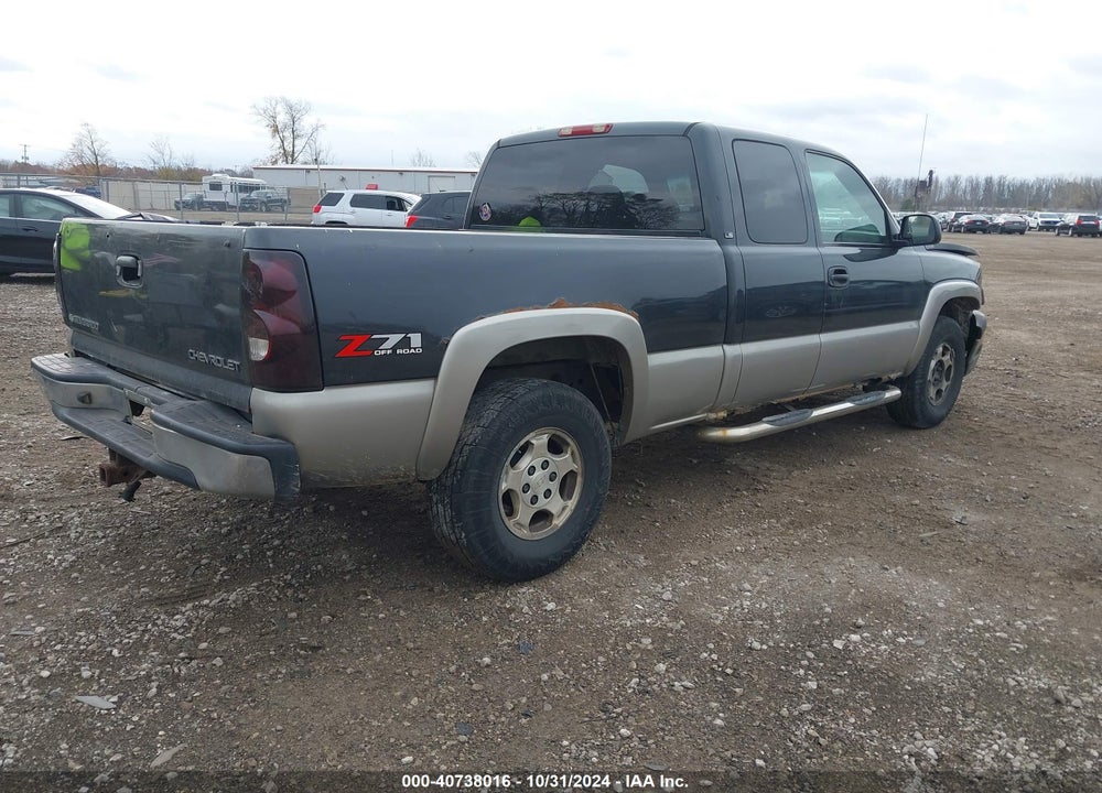2003 CHEVROLET SILVERADO 1500 LS VIN: 2GCEK19T331260095