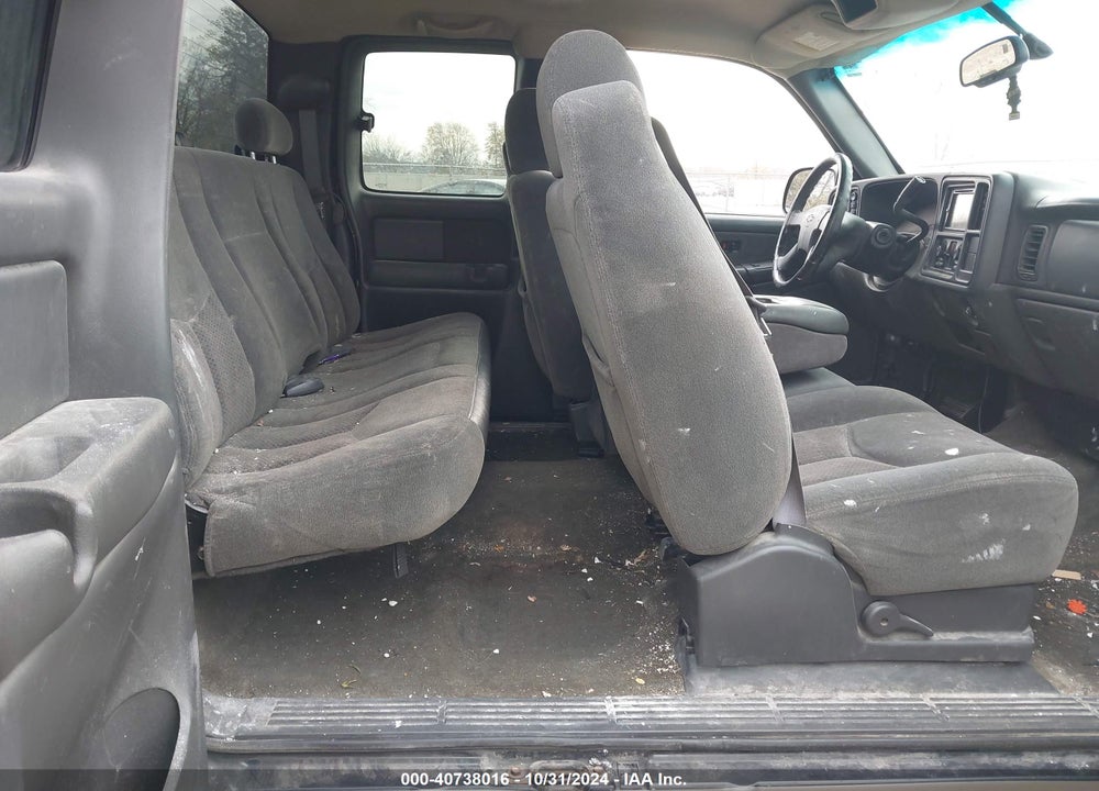 2003 CHEVROLET SILVERADO 1500 LS VIN: 2GCEK19T331260095