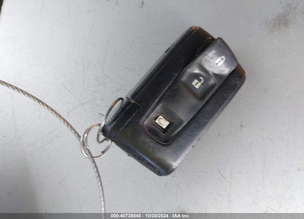 2004 TOYOTA PRIUS VIN: JTDKB22U240071687