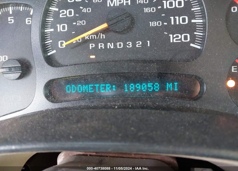 2006 CHEVROLET TAHOE LS VIN: 1GNEC13V36R123443