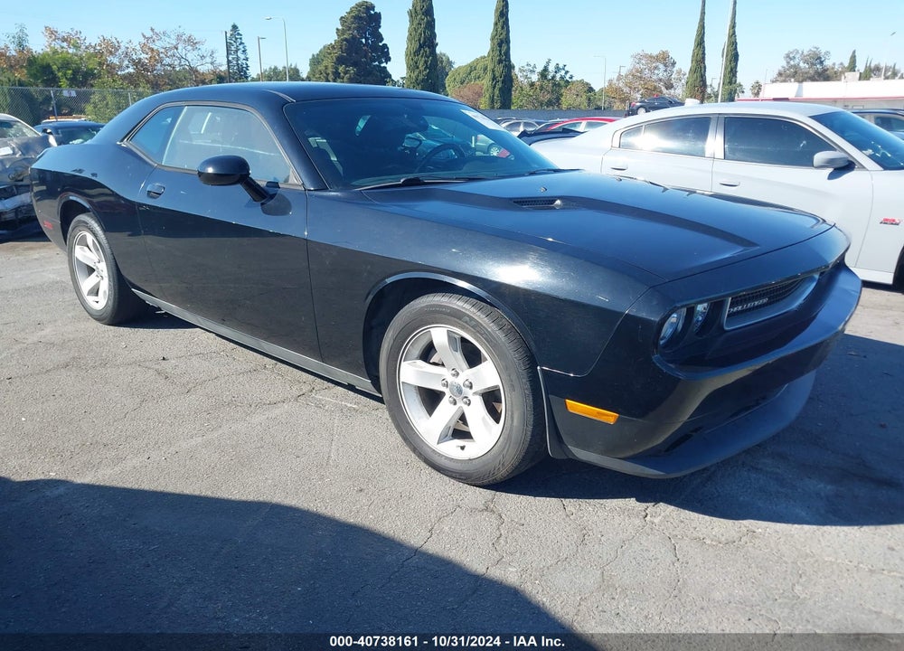 2014 DODGE CHALLENGER SXT VIN: 2C3CDYAG1EH225384