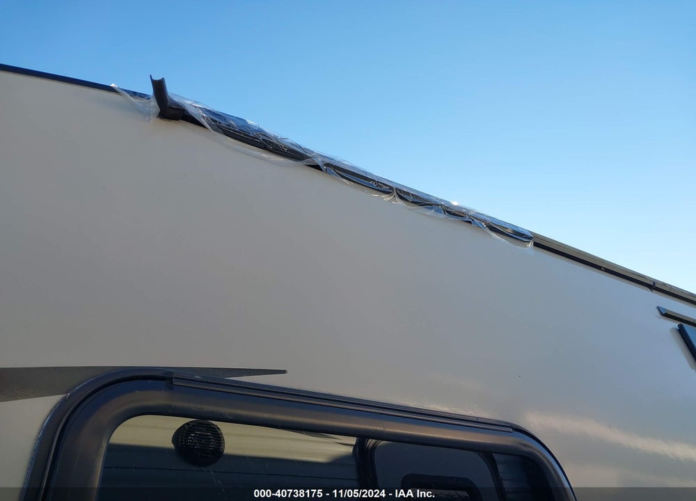 2017 KZ-RV CONNECT M-241BHK VIN: 4EZTL2524H8024212