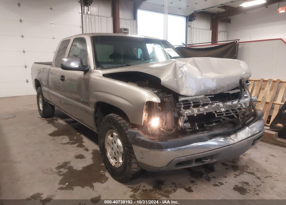 2001 CHEVROLET SILVERADO 1500 LS VIN: 2GCEK19V411302482