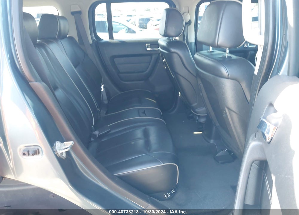2007 HUMMER H3 SUV VIN: 5GTDN13E078183873