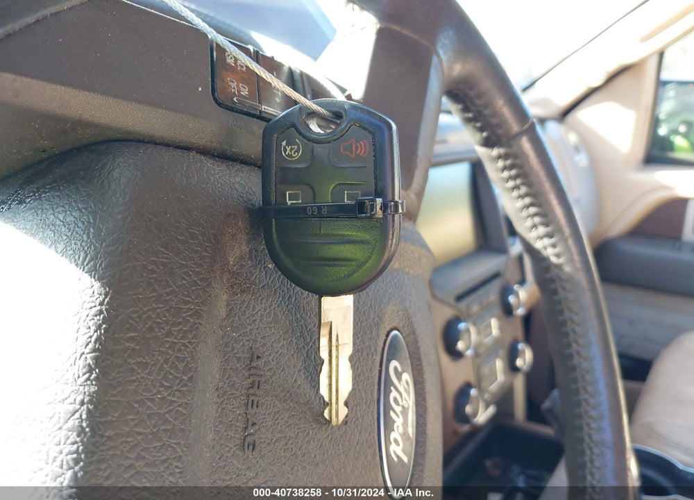 2014 FORD F-150 LARIAT VIN: 1FTFW1EF3EKF14657