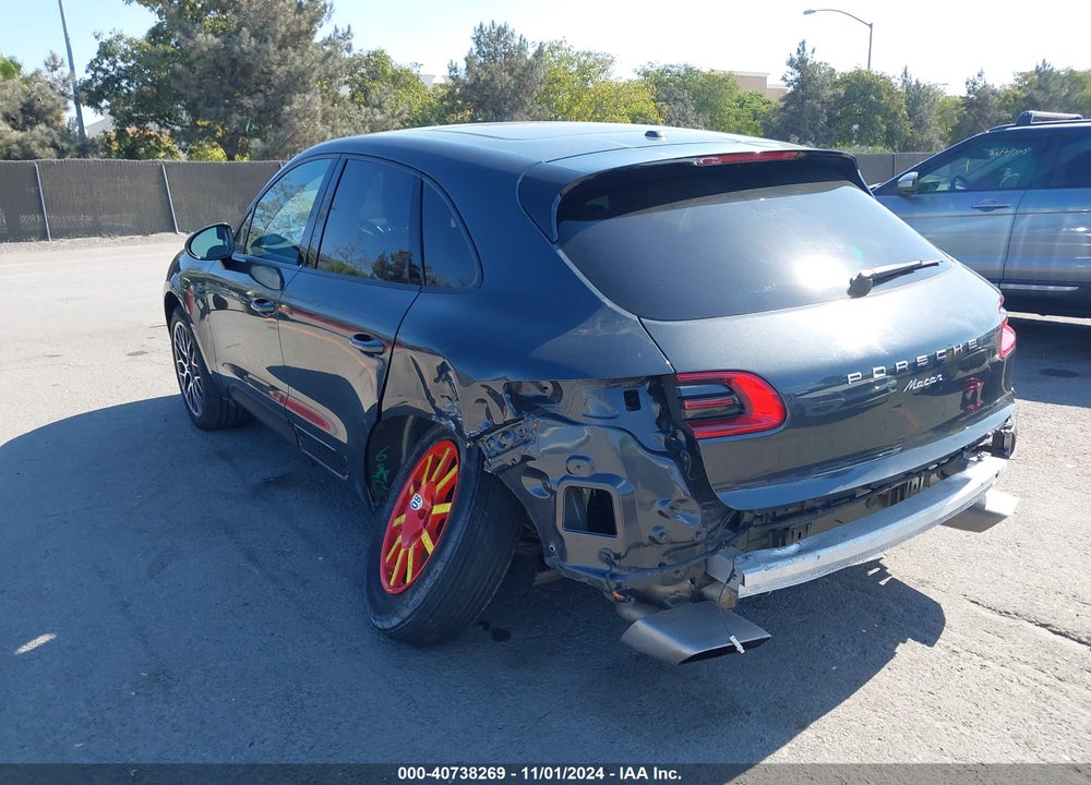 2017 PORSCHE MACAN VIN: WP1AA2A5XHLB02602
