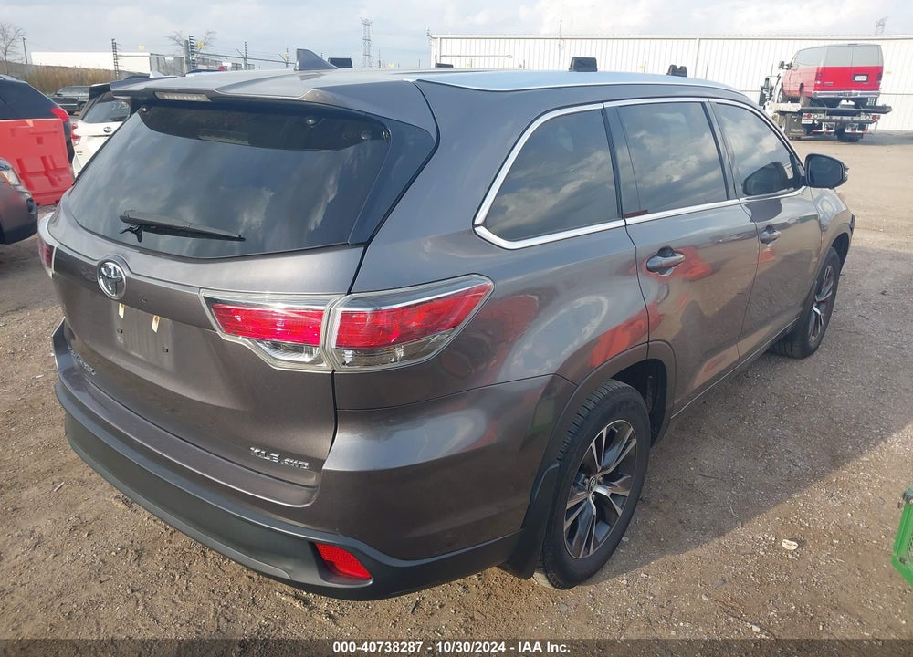 2016 TOYOTA HIGHLANDER XLE V6 VIN: 5TDJKRFH7GS320696