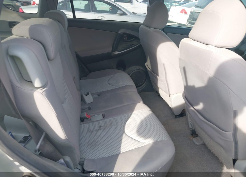 2007 TOYOTA RAV4 VIN: JTMBD33V475116773