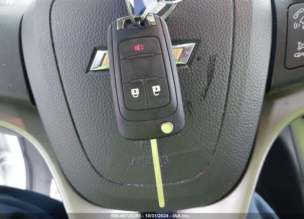 2014 CHEVROLET SONIC LS AUTO VIN: 1G1JA6SH5E4237339